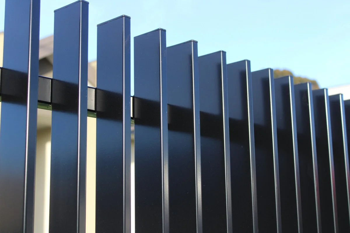 Aluminium Blade Fence Panel