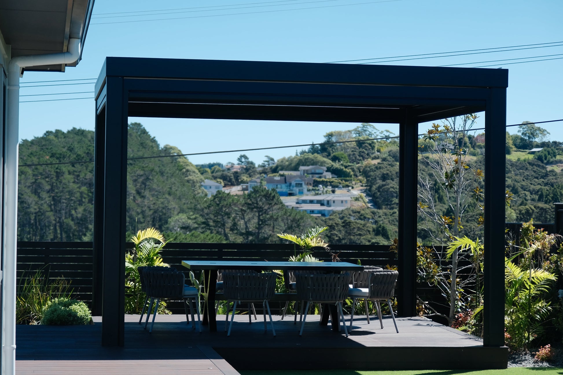 evmlookbook_expertvillagemedia